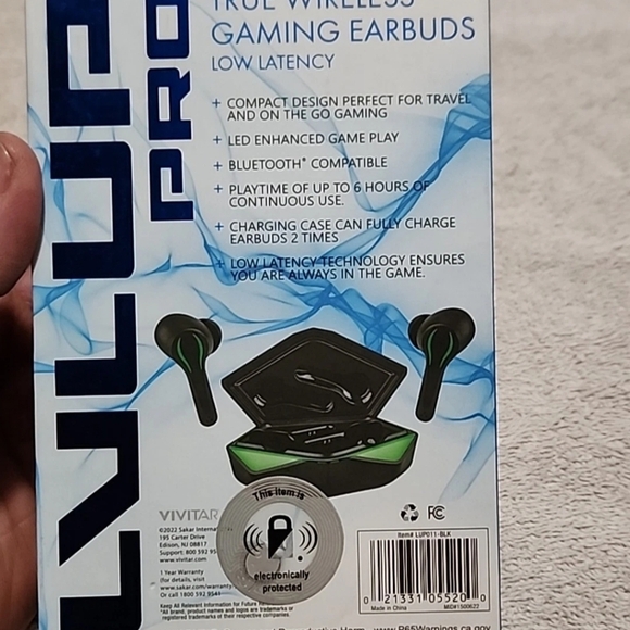 LVLUP PRO True Wireless Gaming Earbuds - Picture 3 of 3